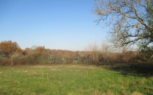 TERRAIN CONSTRUCTIBLE DE 1570M² A FRONTENAC