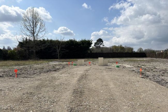 Terrain 930 m² à Saint-Aubin-de-Médoc : Tranquillité et proximité au quotidien