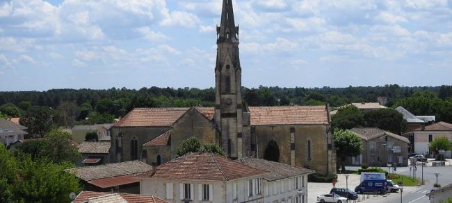 Terrain constructible de 900m2 à Le Barp