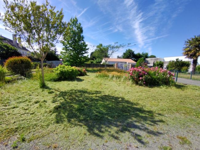 Terrain 500 m² Plein Centre